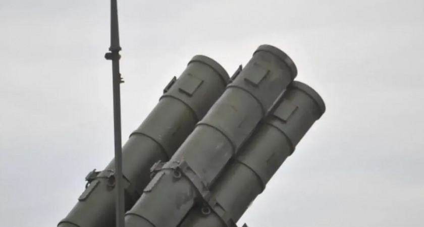 Москву атаковали дроны: за сутки сбили уже 25 беспилотников