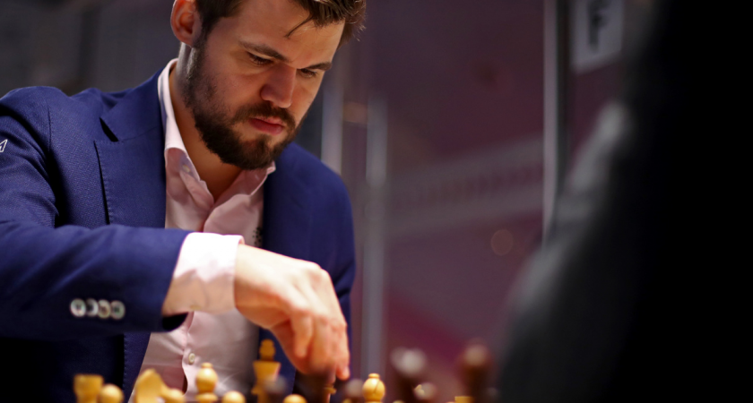 Карлсен грубо покинул доску после поражения от Артемьева