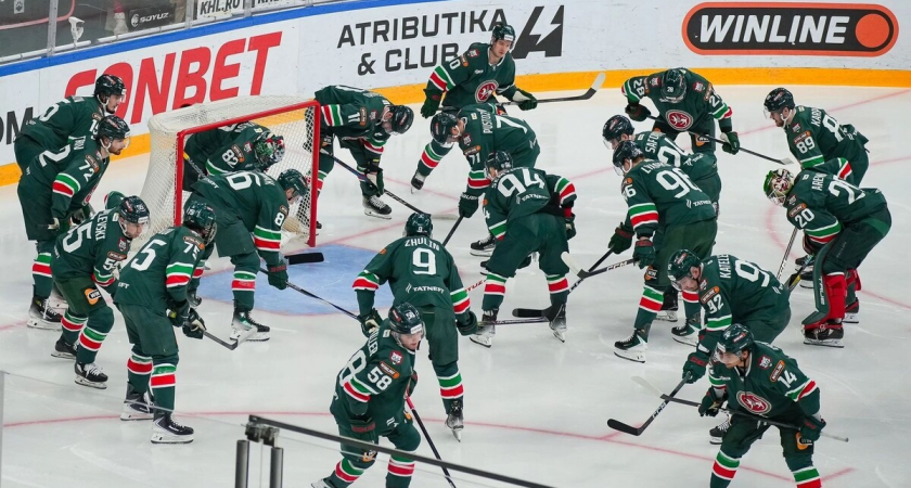 Защитник «Ак Барса» Лямкин сломал лицевую кость в матче с «Северсталью» 30 декабря