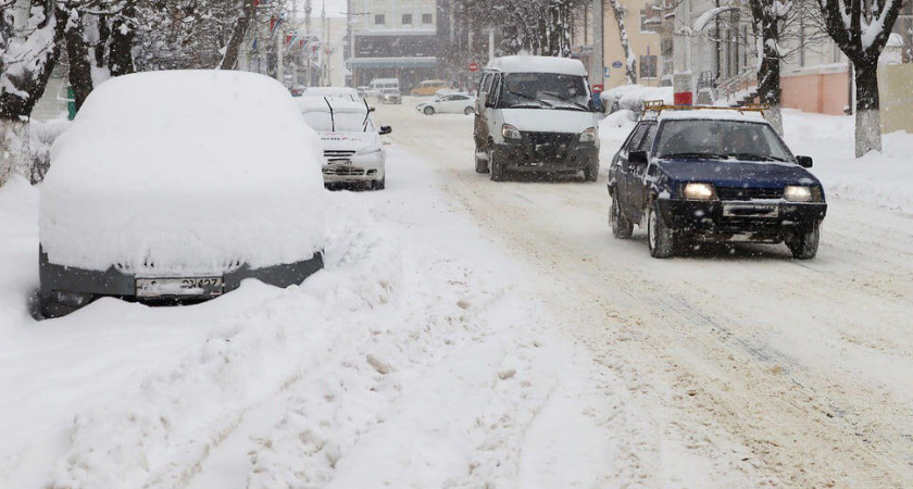 Мокрый снег обрушил электросеть Кубани: 43 тысячи без света в новогоднюю ночь