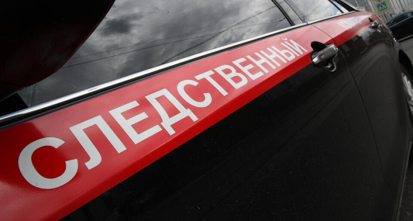 Молодой человек с девушкой внезапно убил незнакомца в липецком баре — жертва задохнулась кровью