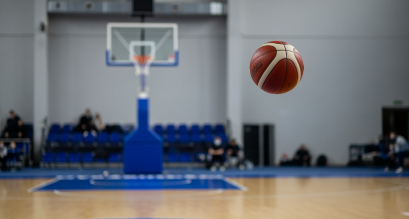 «Зенит» разгромил «Автодор» 75:62 в Саратове благодаря 18 очкам Рэндольфа