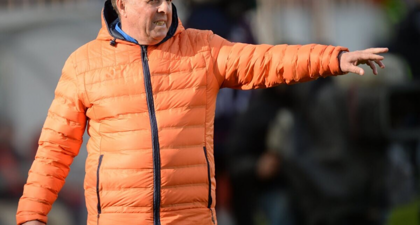 71-летний Тарханов с опытом работы в ЦСКА возглавил женский «Енисей» после последнего места в Суперлиге