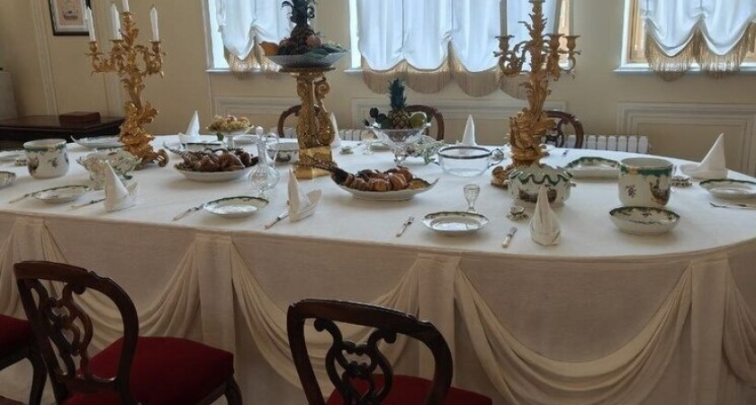 188 ресторанов и баров не пережили год в Петербурге: треть закрывшихся — кафе