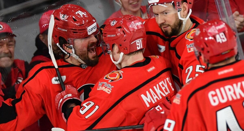 «Автомобилист» разгромил «Салават Юлаев» 6:2, прервав серию побед соперника