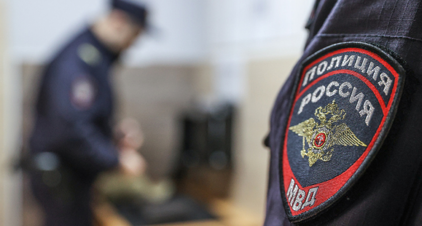 «Включите SHAMAN или пожалеете»: пьяный 57-летний москвич с ножом атаковал бармена из-за отказа поставить «Я русский»