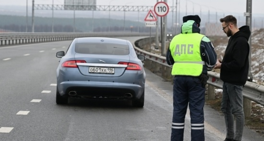 Защита от автоподстав: адвокат рекомендует видеорегистратор и вызов полиции при встрече с дорожными бандитами