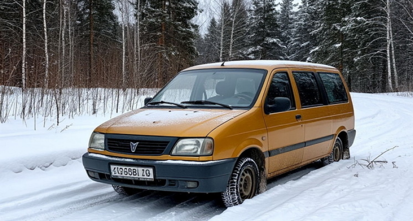 На Камчатке мужчина заявил об угоне автомобиля, который оказался под двухметровым сугробом