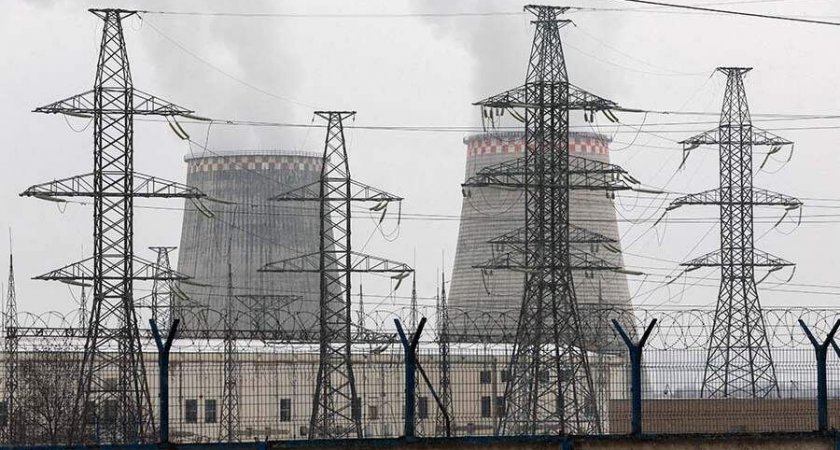 Тысячи жителей Мурманска остались без света: губернатор ввел режим ЧС из-за массовых аварий