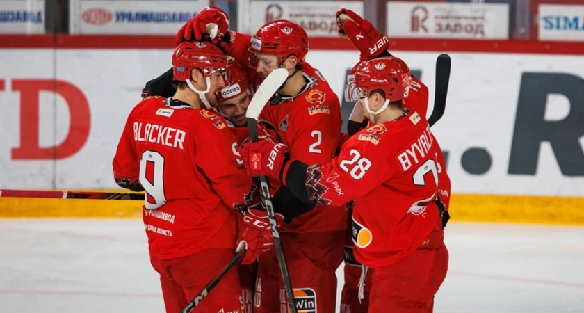 От разгрома до валидола: «Автомобилист» вырвал победу у «Амура» с финальной шайбой в пустые ворота