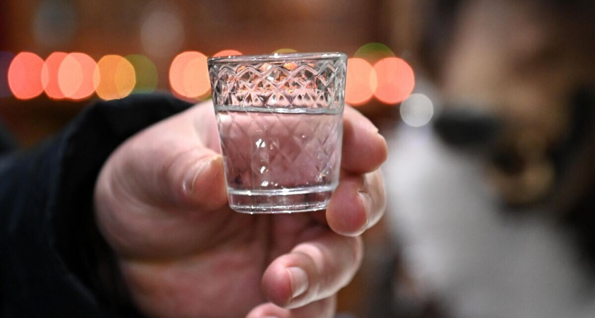 Москвичи отказываются от водки: в столице менее 24% алкогольных продаж приходится на крепкие напитки