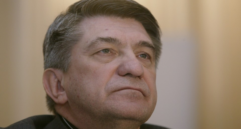 Мишустин исключил Сокурова и экс-советника президента из Совета по кино: кто займет их места