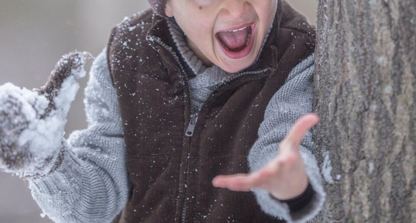 «Six-seven»: 70-летний пенсионер еле спасся бегством от агрессивных подростков с вирусным мемом в парке «Пехорка»