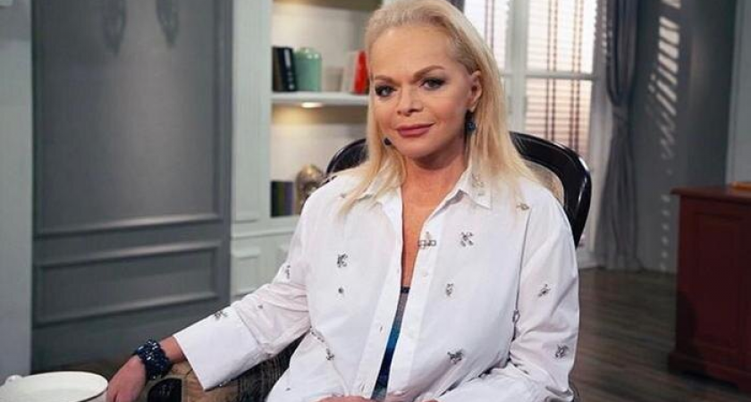 Провал Долиной: 10% проданных билетов вынудили отменить концерт после квартирного скандала