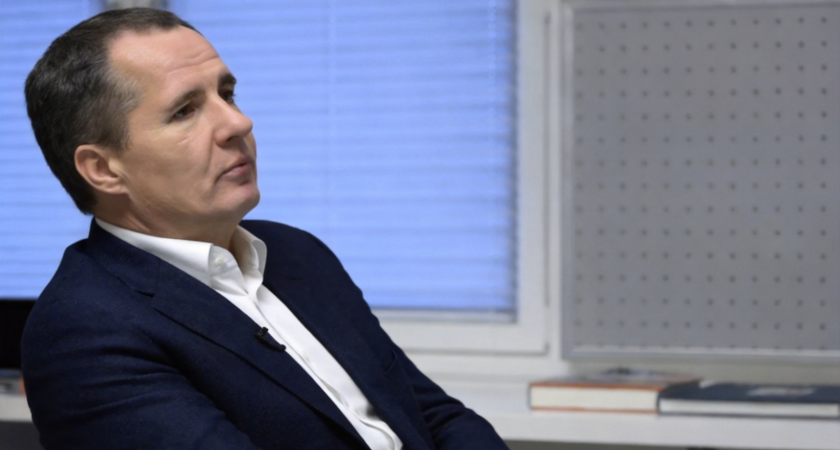 Экстренная эвакуация: губернатор Гладков предложил вывезти школьников Белгорода в Крым из-за обстрелов