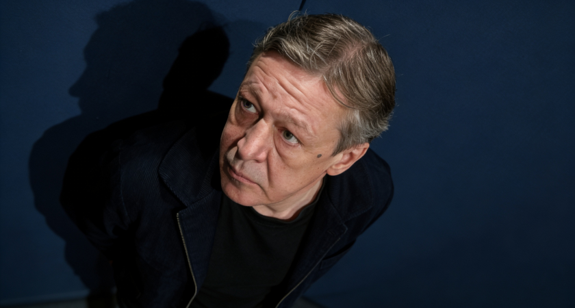 «Наравне» на «наряду»: в Казахстане изменили статус русского языка в новой конституции