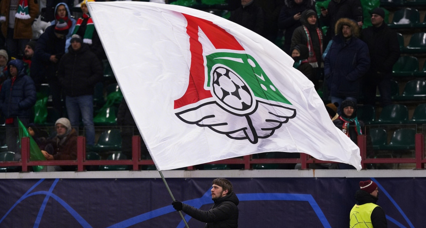 «Локомотив» расторг контракт с 25-летним защитником Кузьмичевым после 25 матчей за клуб