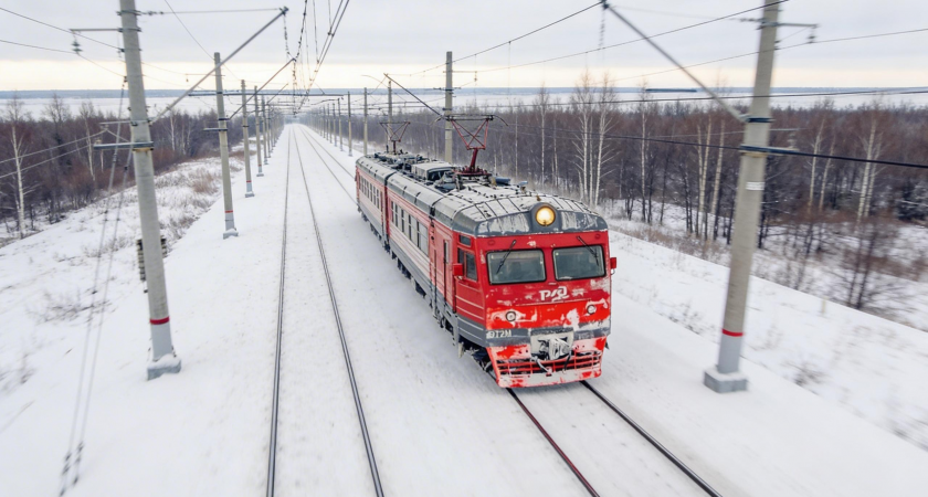 Забудьте о кассах: к 2026 году все электрички Петербурга перейдут на оплату в один клик по геолокации