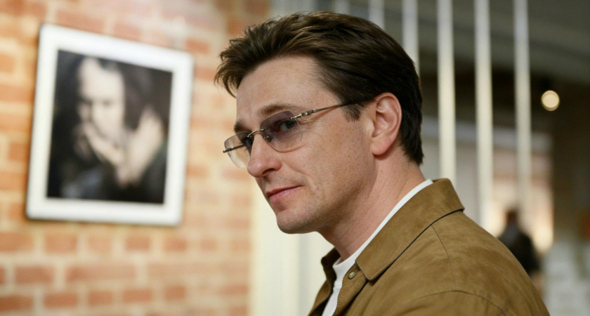 Сергей Безруков накопил 21 штраф ГИБДД за месяц