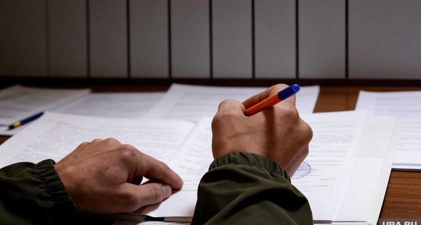 Осужденный за взятки экс-чиновник Минобороны поменял 8 лет колонии на СВО