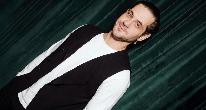 Звезда «Кухни» Богатырёв развеял слухи о романе с коллегой по театру