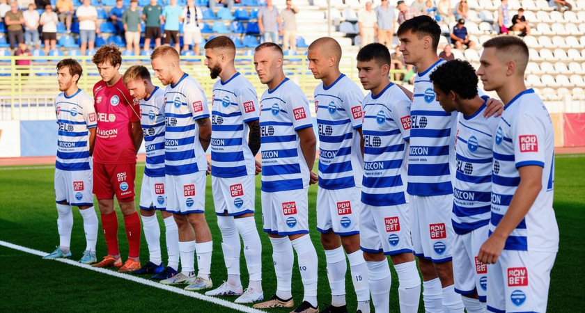 Футбольный матч в Новороссийске перенесли и закрыли для зрителей из-за БПЛА