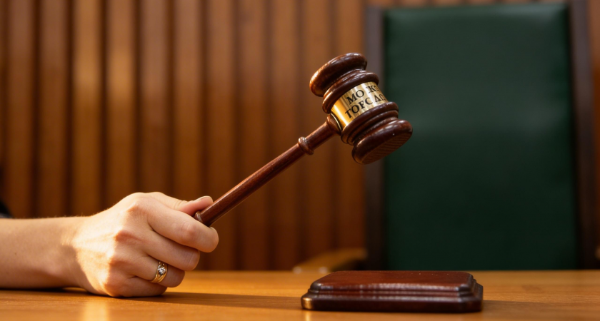 Жену экс-судьи Янгулбаева осудили повторно за два дня следствия