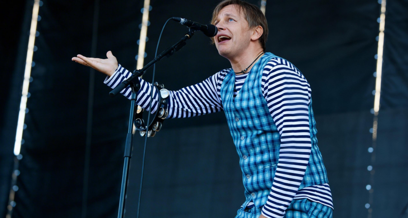 Прибыль Лагутенко в России выросла в 5 раз после его отъезда