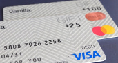 ЦБ РФ прекратит продлевать срок действия заблокированных карт Visa и Mastercard