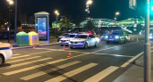 Кроссовер сбил пятерых пешеходов, включая двоих детей, на переходе в Москве — появилось видео
