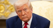 "Трамп до сих пор чувствует пульсацию в ухе": окружение о том, как покушение изменило президента