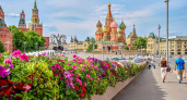 Москва превратилась в оазис: 70 цветущих садов с водопадами и тропическими лесами