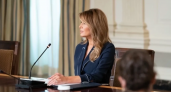 Мелания Трамп носит куртку Zara за 3 тысячи рублей и сумку Hermès за 4 миллиона