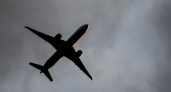 SSJ-100 экстренно сел в "Шереметьево" из-за неисправности топливного фильтра — пассажиров отправят резервным бортом