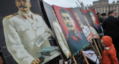 Правнук Сталина против захоронения диктатора рядом с родными на фоне споров о третьем памятнике