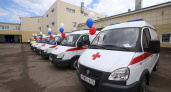 Губернатор лично вручил ключи от 8 новых машин скорой помощи при 700 вызовах в сутки