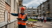 Дрон ВСУ повредил фасад многоквартирного дома в Брянске — жертв нет