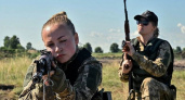 Вербовщица с позывным Куин призывает латиноамериканок стать военными врачами на передовой Украины