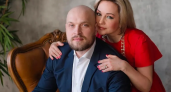 "Компенсирует, когда станет олигархом": 56-летняя Буланова содержала мужа на 19 лет младше