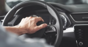 Автодилеры ХМАО: продажи рухнули до минимума из-за дорогих кредитов и школьных трат