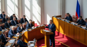 Миронов предложил ограничить зарплаты главврачей и директоров школ двукратным превышением над подчиненными