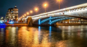 В Москве включили зимний режим освещения: фонари зажигаются раньше из-за коротких дней