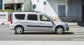 Росстандарт требует снять Lada Largus с продаж: руль замерзает в мороз