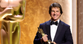 Том Круз получил почетный Оскар: статуэтку вручил режиссер Иньярриту на церемонии в Лос-Анджелесе
