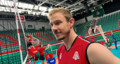 Победа над диагнозом: 4-кратный чемпион Сэм Деру возвращается в «Локомотив» после двух месяцев химиотерапии