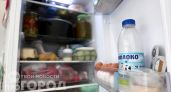 Забудьте про разморозку навсегда: мастер показал копеечную хитрость, которая держит лед на расстоянии