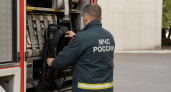 Нефтебаза под Киевом горит после удара дрона, бензовозы экстренно эвакуированы
