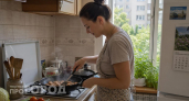 Больше не трачусь на дорогие сковородки: использую простую кухонную хитрость для идеальной жарки без прилипания