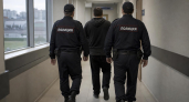 В Москве двое мужчин с ножом ограбили букмекерский клуб ради 2000 рублей