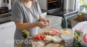 Больше не покупаю крабовые палочки наугад: врач объяснила как по составу вычислить качественный продукт